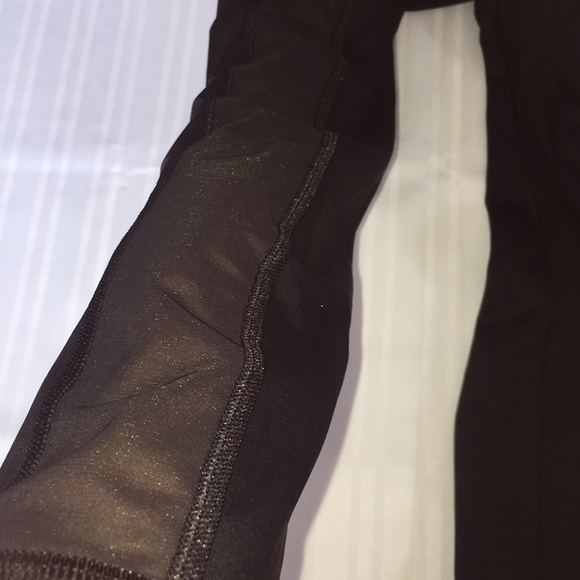 New Victoria’s Secret VSX Mesh Inset Leggings - Picture 7 of 8